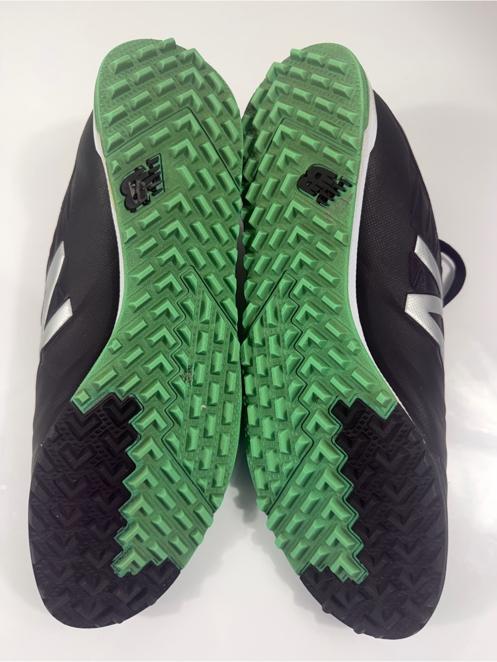 New Balance Furon Turf Soccer Shoes Black/Green Men’s Size 11.5 EU 46.5 - Picture 6 of 7